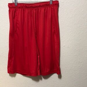 Nike Men’s Red Athletic Shorts. NWT. Size L Tall.